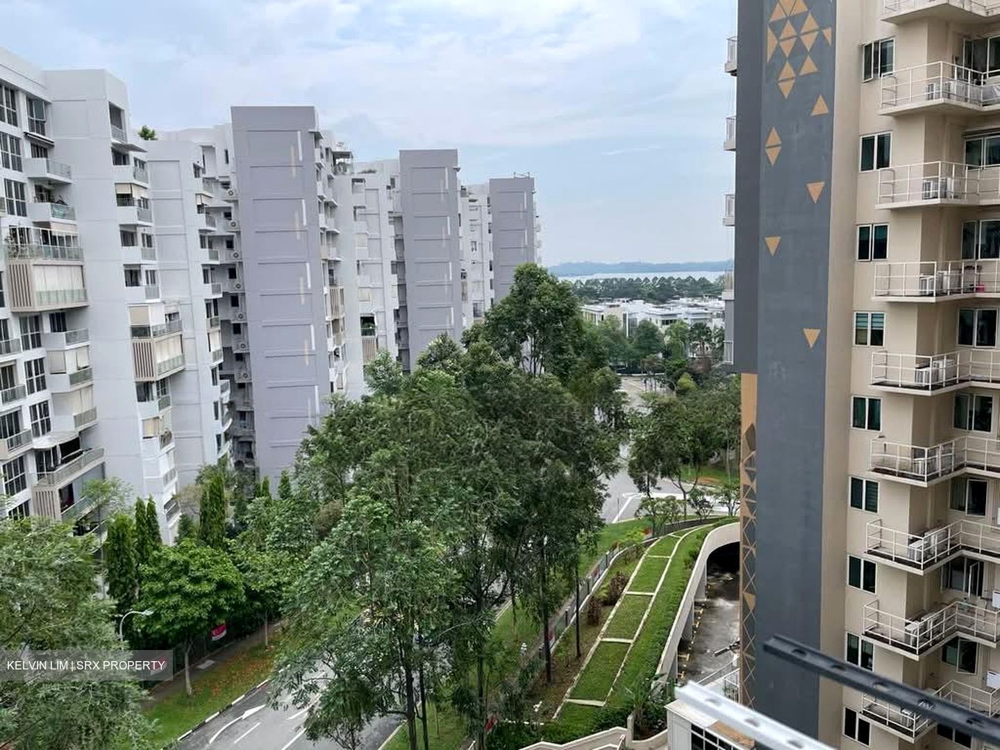 Watercolours (D18), Condominium #591358921